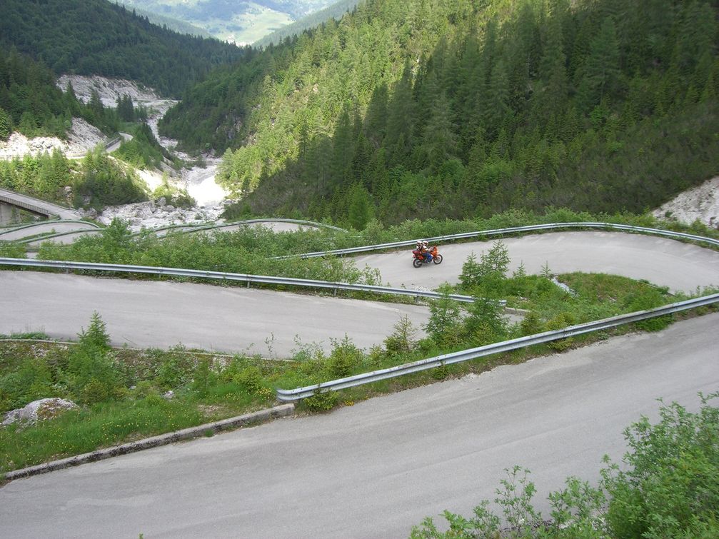 Motorrad, Motorradwoche, kurvenreiche Motorradtour, Berggasthof Pension Lahnerhof, Obergail, Kärnten, Lesachtal