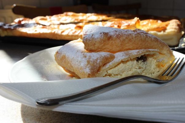 Topfenstrudel, Gasthof Lahnerhof, Restaurant, Obergail, Lesachtal, Kärnten
